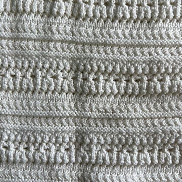 GAP Womens Size L Crochet V-Neck Sweater Tank Top - Picture 5 of 9